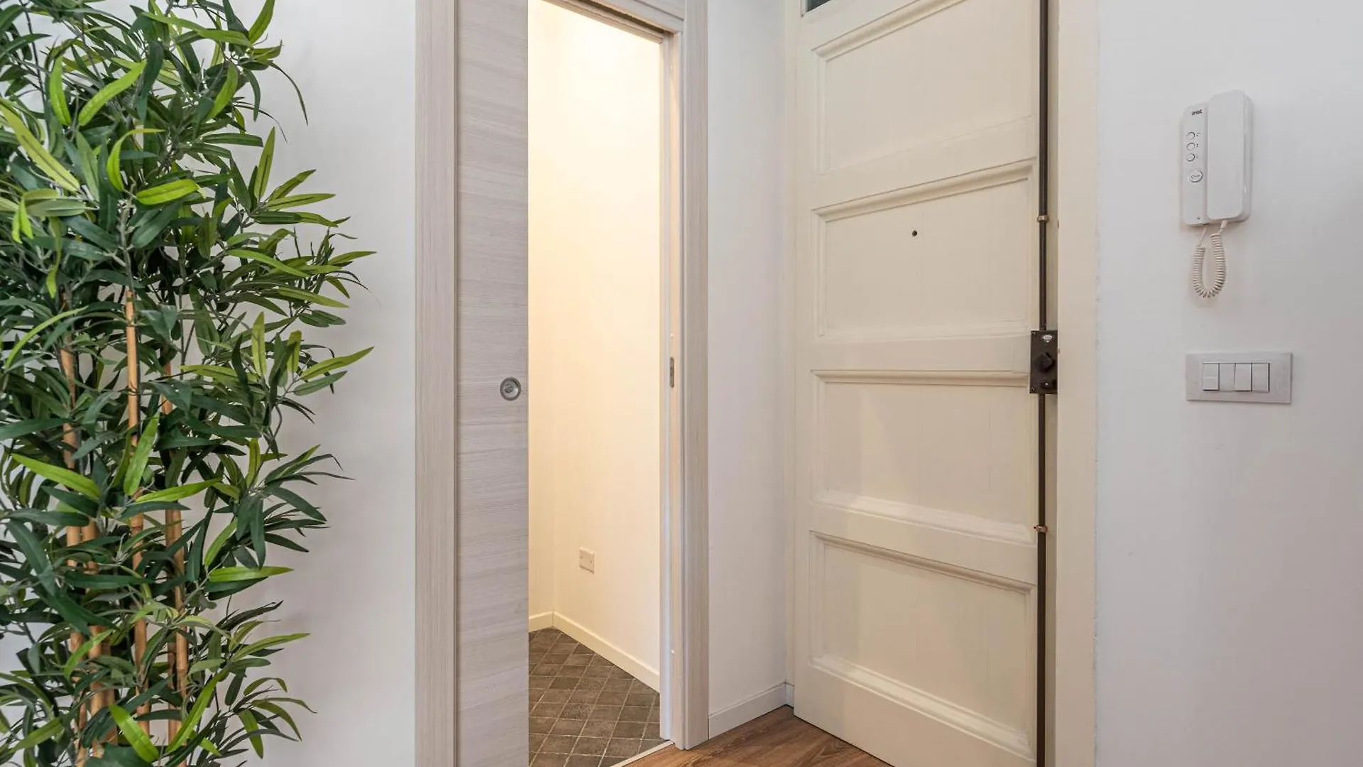 Turati Apartment Al Politeama By Wonderful Italy Palermo 0*,